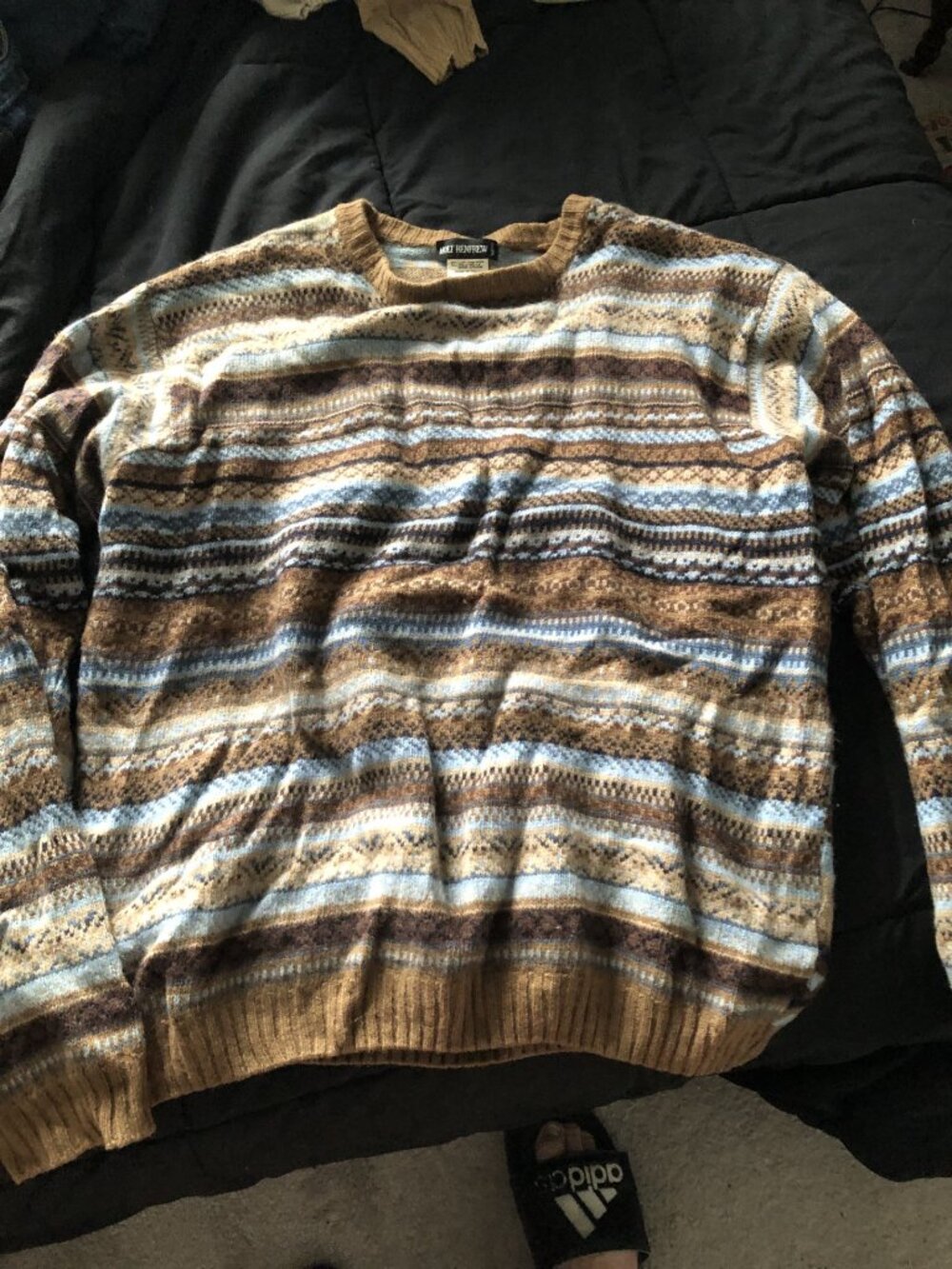Holt Renfrew Wool sweater made in Italy